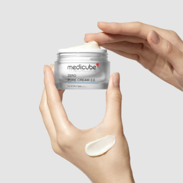 MEDICUBE- Zero Pore Cream 2.0 – Crema Hidratante que Minimiza Poros y Controla Sebo | 50 ml