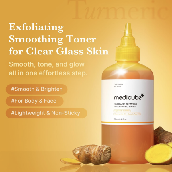 MEDICUBE – Kojic Acid Turmeric Resurfacing Toner 250 ml – Tónico Antimanchas Iluminador