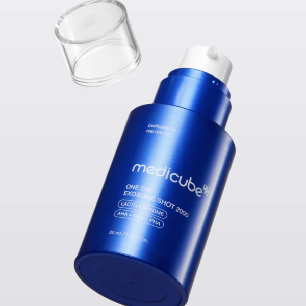 MEDICUBE – One Day Exosome Shot 2000 – Suero Minimizador de Poros - 30 ML