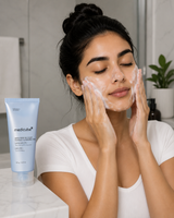 MEDICUBE – Zero Pore Capsule Cleansing Foam 120 g – Limpiador Exfoliante para Poros y Puntos Negros