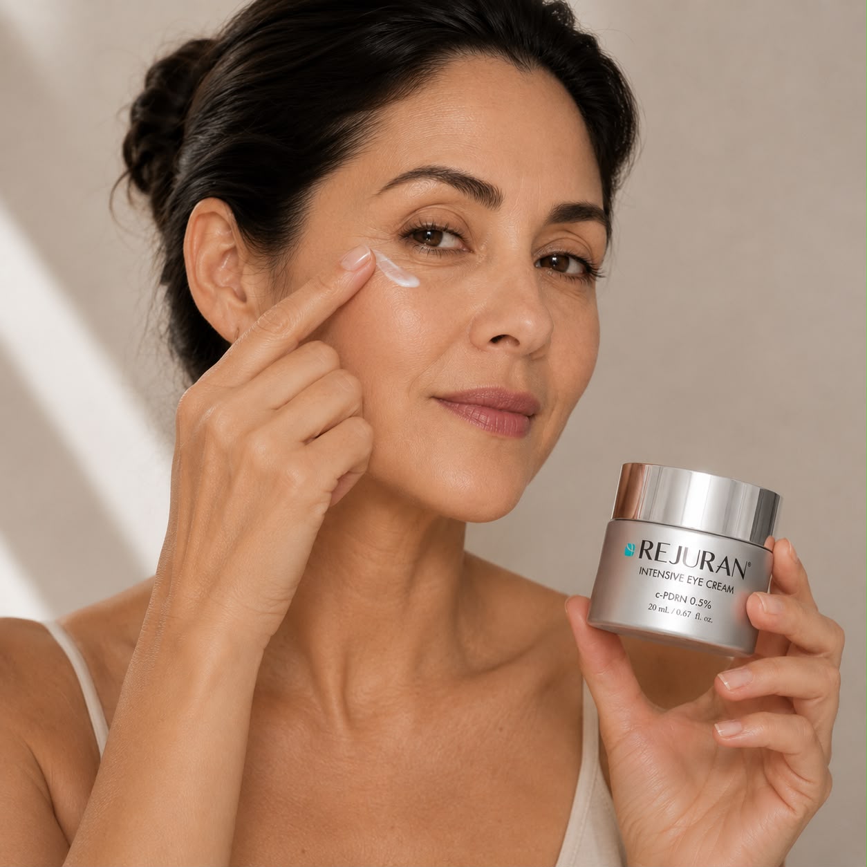 REJURAN – Intensive Eye Cream 20 ml – Crema Reafirmante para Contorno de Ojos